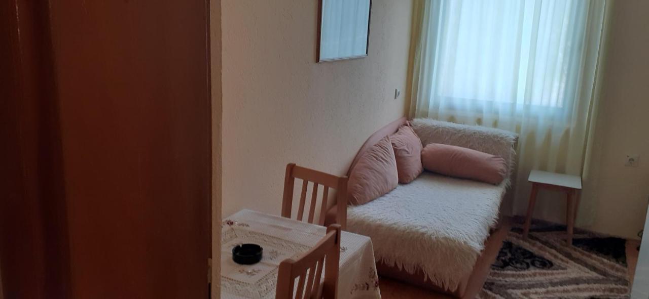 Apartmán Smjestaj Na Selu,Porodica Gvozdenac Sipovo Exteriér fotografie